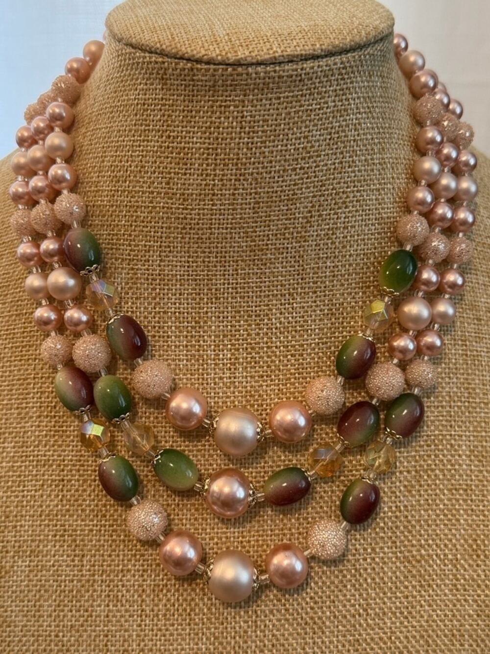 Vintage Triple Strand Beaded necklace #670 signed Japan pink green gold tone - Picture 1 of 11